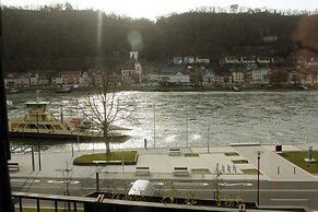 Pohl's Rheinhotel Adler