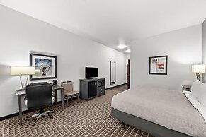 Quality Inn & Suites Pearsall