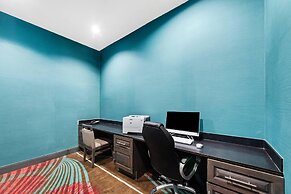 Quality Inn & Suites Pearsall