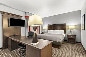 Quality Inn & Suites Pearsall