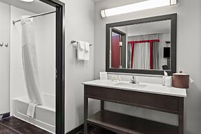 Quality Inn & Suites Pearsall