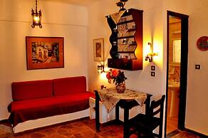 Heliotrope Apartments