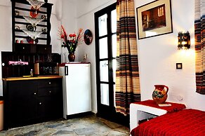 Heliotrope Apartments