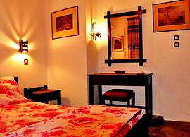 Heliotrope Apartments