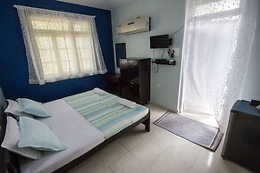 Veeniola Holiday Home