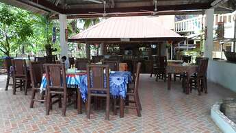 Little Mermaid Dive Resort