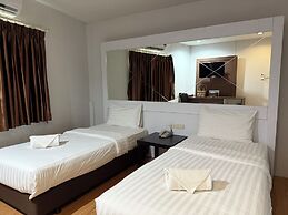 Bed by Cruise at Samakkhi-Tivanont