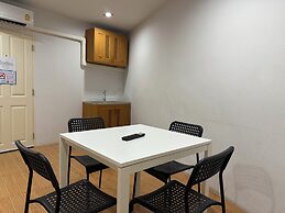 Bed by Cruise at Samakkhi-Tivanont