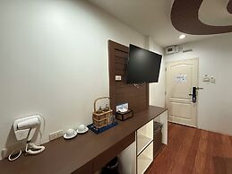 Bed by Cruise at Samakkhi-Tivanont