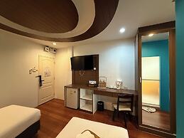 Bed by Cruise at Samakkhi-Tivanont