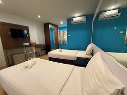 Bed by Cruise at Samakkhi-Tivanont