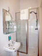 Gleesons Restaurant & Rooms