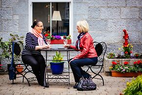 Gleesons Restaurant & Rooms