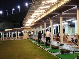 Suwan Driving Range and Resort