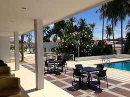 Suwan Driving Range and Resort