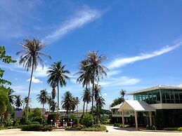 Suwan Driving Range and Resort