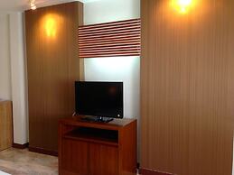 Suwan Driving Range and Resort