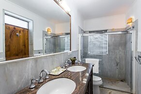 Safira River Front Resort