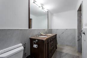 Safira River Front Resort