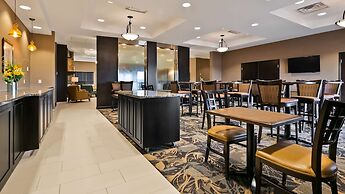Best Western Plus Okotoks Inn & Suites