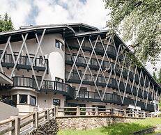 Arpuria l hidden luxury mountain home | Adults friendly