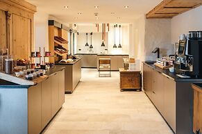 Arpuria l hidden luxury mountain home | Adults friendly
