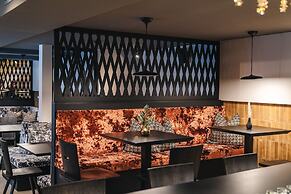 Arpuria l hidden luxury mountain home | Adults friendly