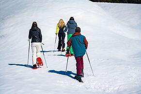 Arpuria l hidden luxury mountain home | Adults friendly