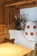 Arpuria l hidden luxury mountain home | Adults friendly