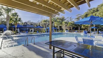 Spinnaker At Shipyard