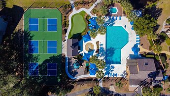 Spinnaker At Shipyard