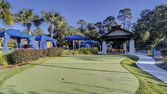 Spinnaker At Shipyard