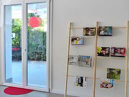 Meet Gardalake Hostel