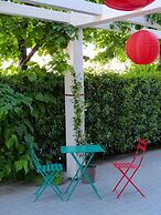 Meet Gardalake Hostel