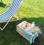 Meet Gardalake Hostel