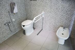 Meet Gardalake Hostel