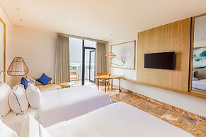 Melia Danang Beach Resort