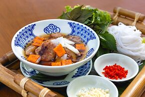 Melia Danang Beach Resort