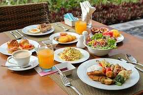 Melia Danang Beach Resort