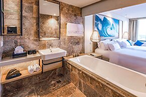 Melia Danang Beach Resort