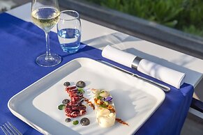 Melia Danang Beach Resort