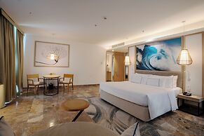 Melia Danang Beach Resort