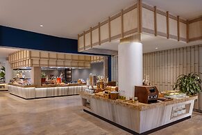 Melia Danang Beach Resort