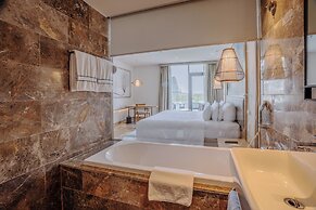 Melia Danang Beach Resort
