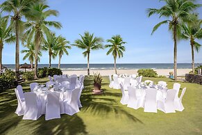 Melia Danang Beach Resort