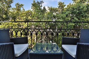 Dizengoff Avenue Hotel