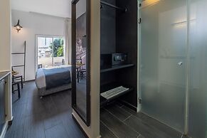 Dizengoff Avenue Hotel