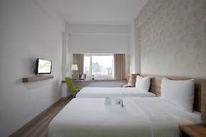 Whiz Hotel Cikini Jakarta
