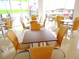 Whiz Hotel Cikini Jakarta