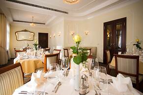 Hotel & Restaurant Goldener Pflug